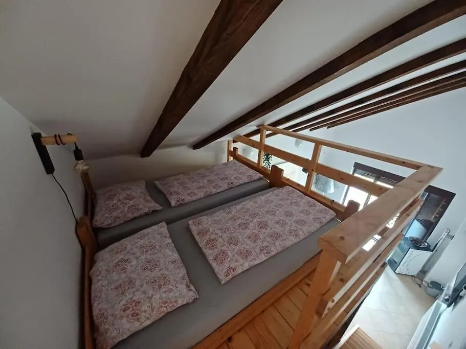 Apartment Apartman Zara - Fuzine Vrata