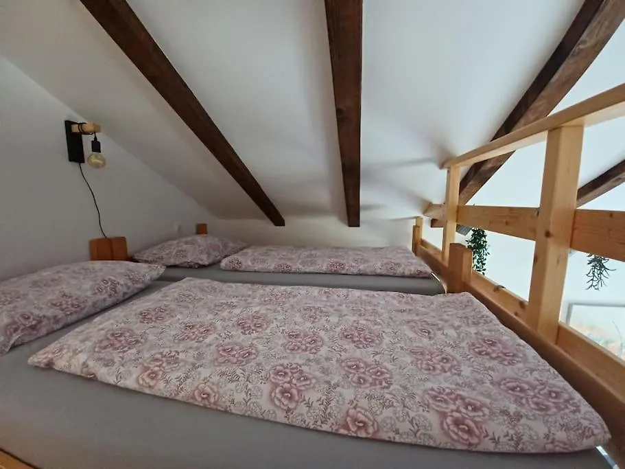 Apartman Zara - Fuzine Vrata
