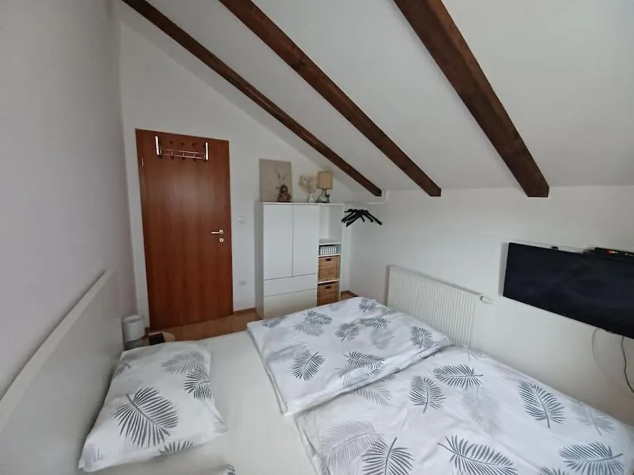 Apartman Zara - Fuzine Vrata Apartment